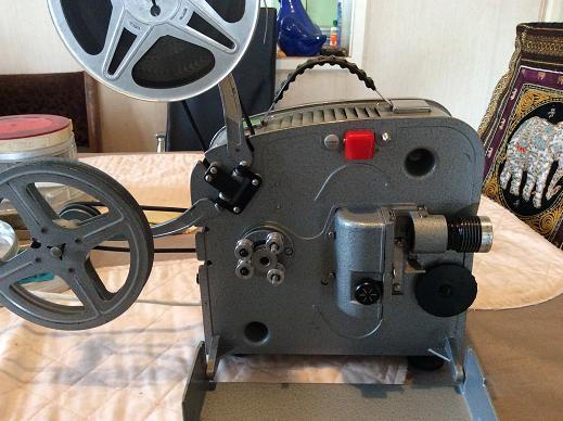 LOMO Rus / русь Vintage Russian Soviet USSR movie film projector 8mm  super 8mm + play old movie 