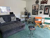Click image for larger version  Name:	CineRoom--Sofa.jpg Views:	0 Size:	163.1 KB ID:	492