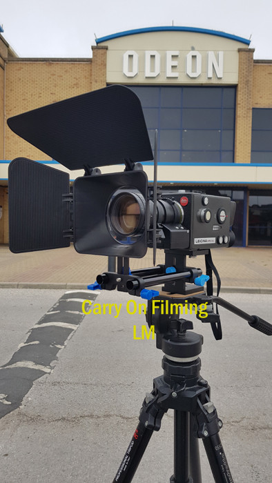 Click image for larger version

Name:	LMfilmingg.jpg
Views:	467
Size:	82.4 KB
ID:	10774