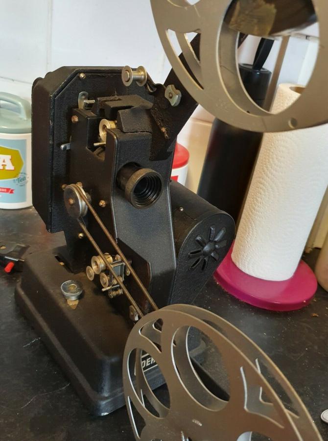 Click image for larger version

Name:	DEKKO 9,5MM PROJECTOR.jpg
Views:	641
Size:	70.2 KB
ID:	15135
