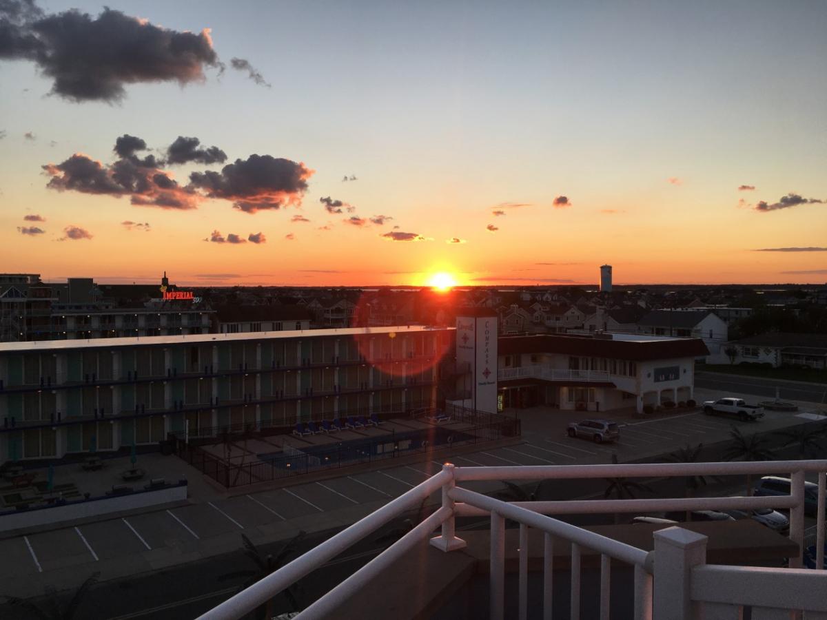 Click image for larger version  Name:	thumbnail_IMG_2606_Wildwood Sunset.jpg Views:	0 Size:	83.8 KB ID:	18146