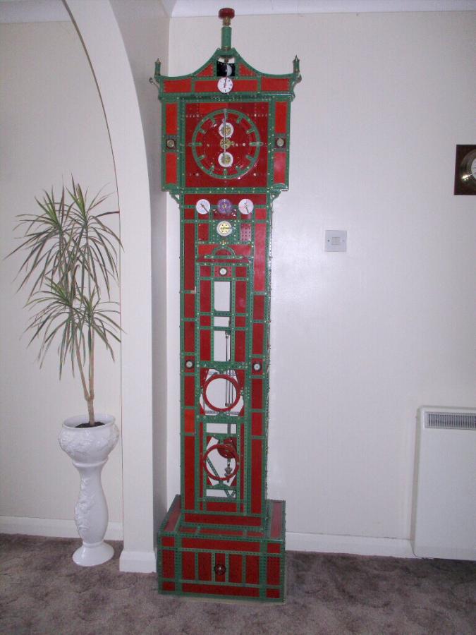 Click image for larger version

Name:	CLOCK.JPG
Views:	243
Size:	66.0 KB
ID:	27608
