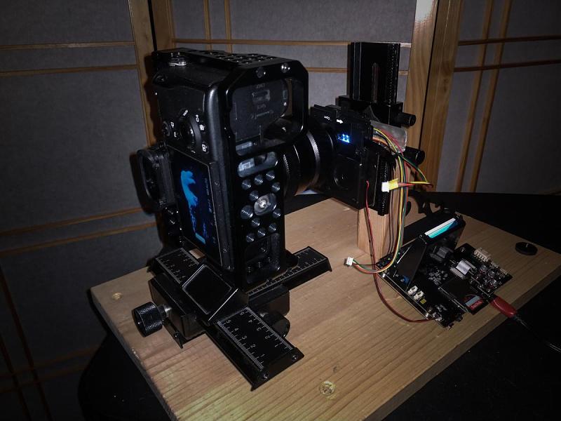 Click image for larger version

Name:	DSLR_proj.jpg
Views:	307
Size:	99.6 KB
ID:	32234