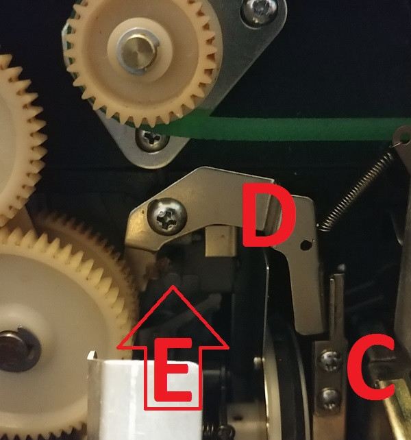 Click image for larger version

Name:	04 Autoload latch.jpg
Views:	185
Size:	83.8 KB
ID:	49912