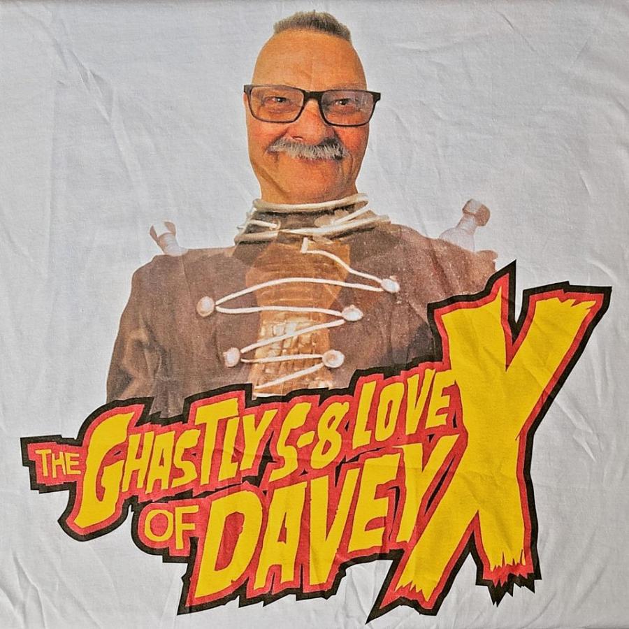 Click image for larger version  Name:	S8 love of Davey X tee shirt2.jpg Views:	0 Size:	126.2 KB ID:	62291