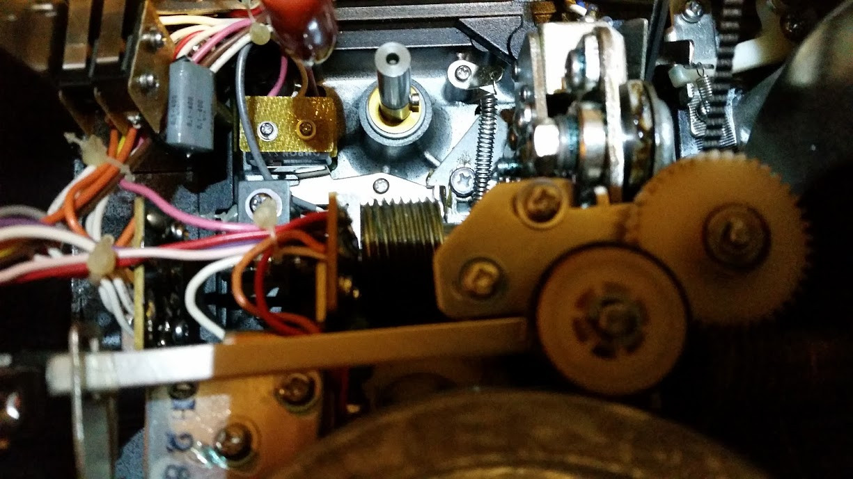 Click image for larger version

Name:	microswitch close-up.jpg
Views:	317
Size:	230.4 KB
ID:	68655