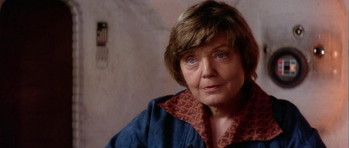 Click image for larger version

Name:	Star Wars Episode IV A New Hope (1977)-4.jpg
Views:	221
Size:	66.3 KB
ID:	69161