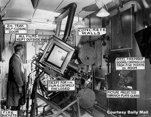 Click image for larger version

Name:	Nitrate-Booth.jpg
Views:	284
Size:	93.8 KB
ID:	69570