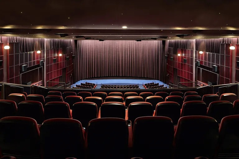 Click image for larger version

Name:	05102023_Cinerama_0843592.jpg
Views:	236
Size:	99.2 KB
ID:	80412