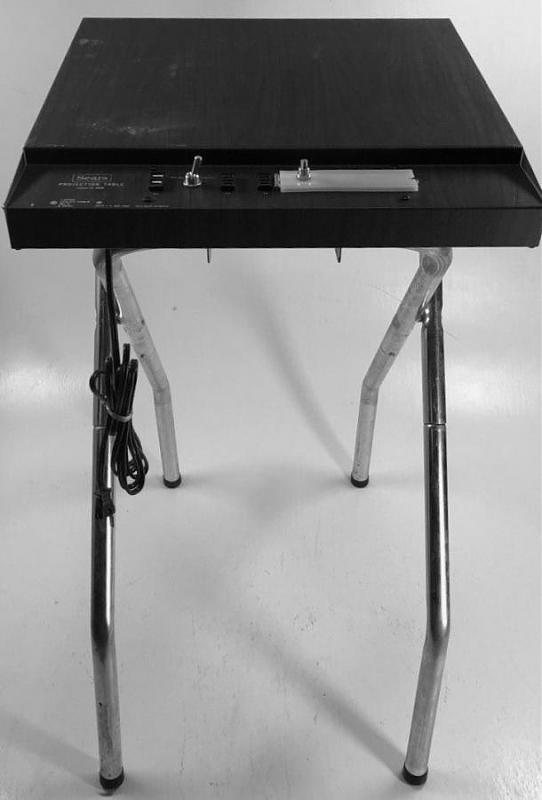Click image for larger version  Name:	Sears Table - 1.jpg Views:	0 Size:	37.8 KB ID:	84412