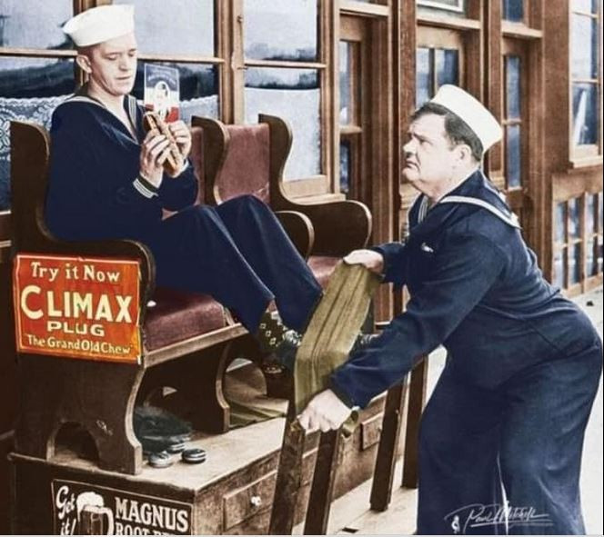 Click image for larger version

Name:	shoeshine.jpg
Views:	233
Size:	108.7 KB
ID:	94515