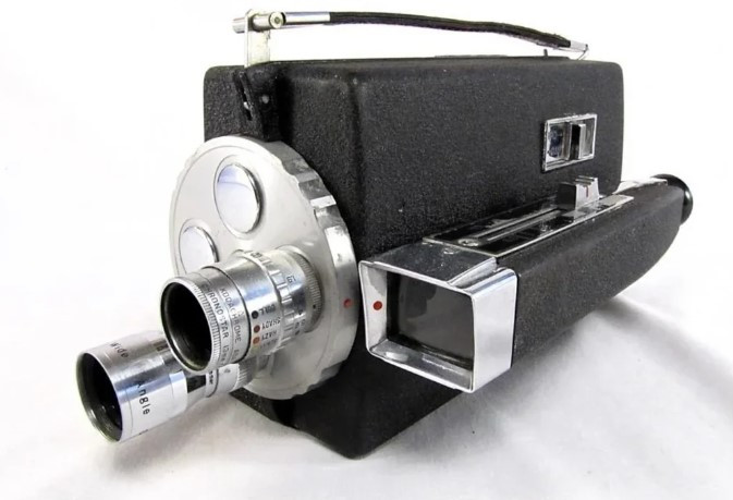 Click image for larger version  Name:	Wittnauer Cine Twin.jpg Views:	0 Size:	58.7 KB ID:	94752
