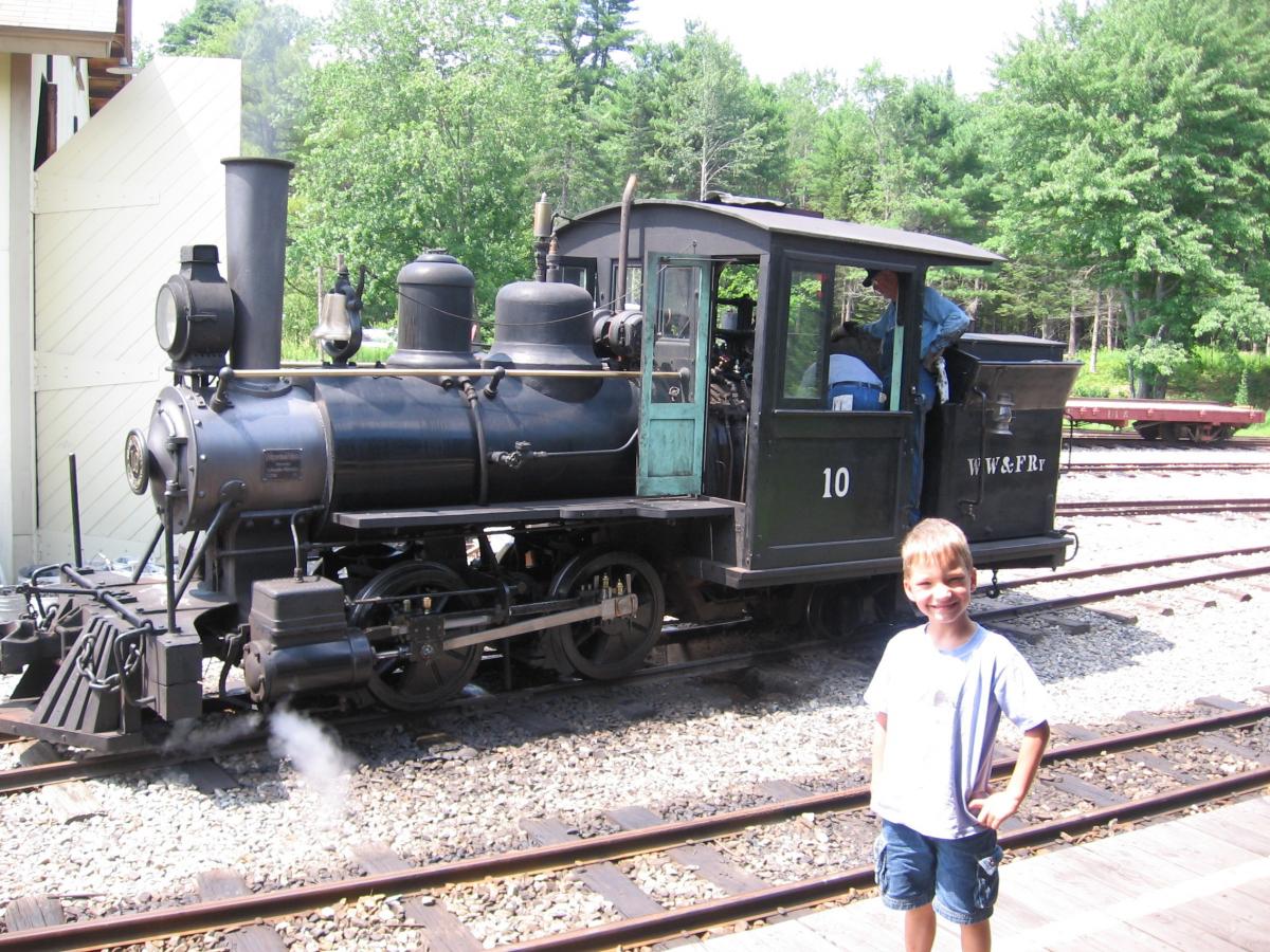 Click image for larger version

Name:	At Sheepscot July 08.jpg
Views:	296
Size:	212.4 KB
ID:	102152