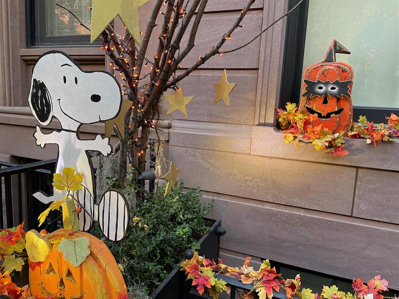 Click image for larger version  Name:	CB Halloween- - 3.jpg Views:	0 Size:	186.4 KB ID:	107622