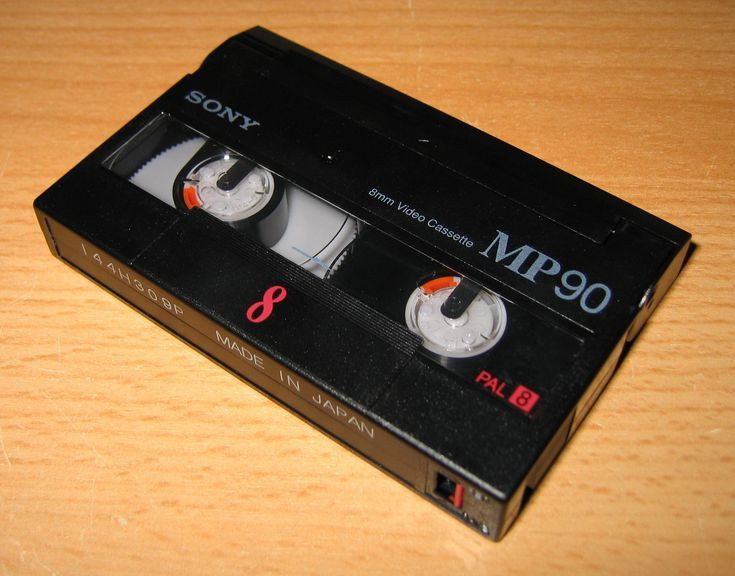 Click image for larger version

Name:	8mm videotape.jpg
Views:	157
Size:	98.9 KB
ID:	113764