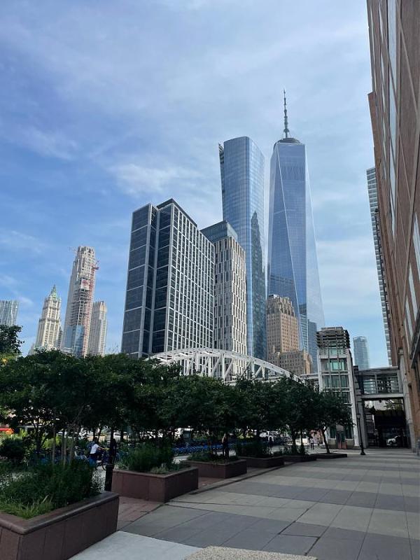 Click image for larger version  Name:	Battery ParK - 4.jpg Views:	0 Size:	85.3 KB ID:	118433