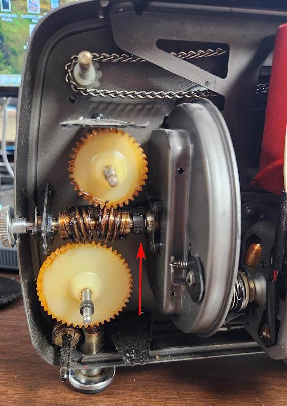 Click image for larger version  Name:	bolex open.jpg Views:	0 Size:	83.0 KB ID:	119319